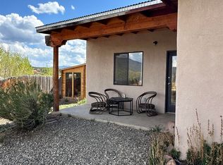 13 Valley Rd, Ranchos de Taos, NM 87557