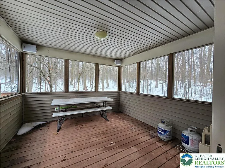 104 Flo Ct — Photo 23