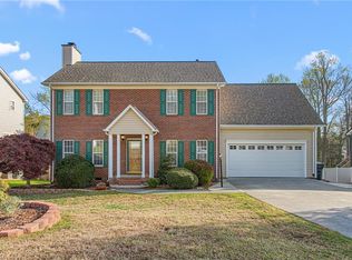 1317 Salem Crossing Rd, Kernersville, NC 27284