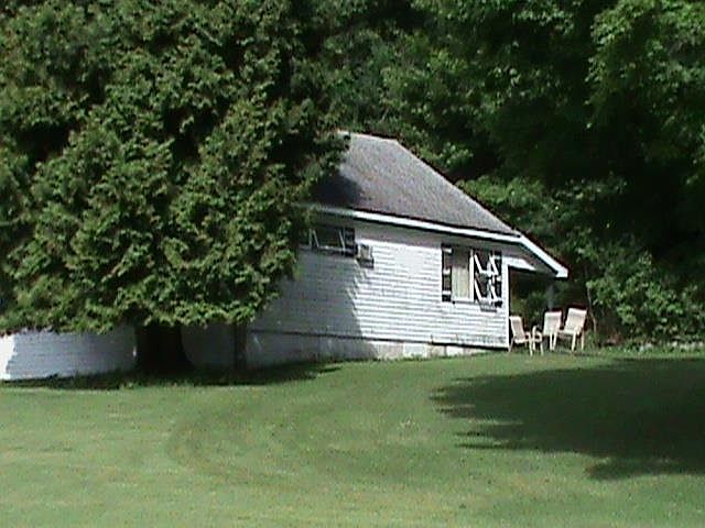 2nd image of 1073 Glen Wild Rd