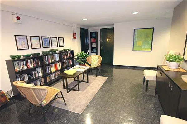 Sold by Best Realty Group Services LLC | media 29