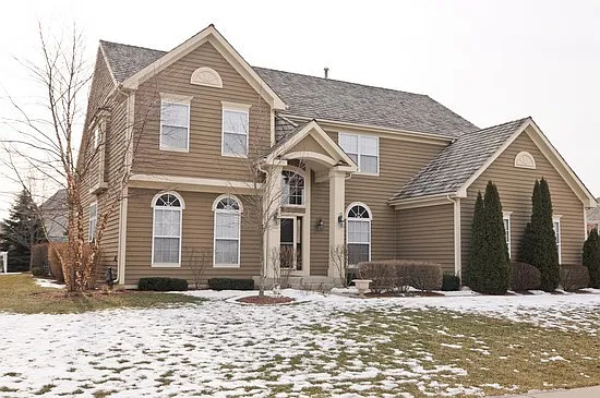 302 Morgan Ln photo 1