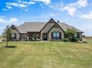 9607 Peaceful Escape Way, Grandview, TX 76050