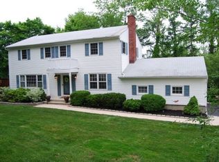 1 Silverbrook Pl, Lincroft, NJ 07738