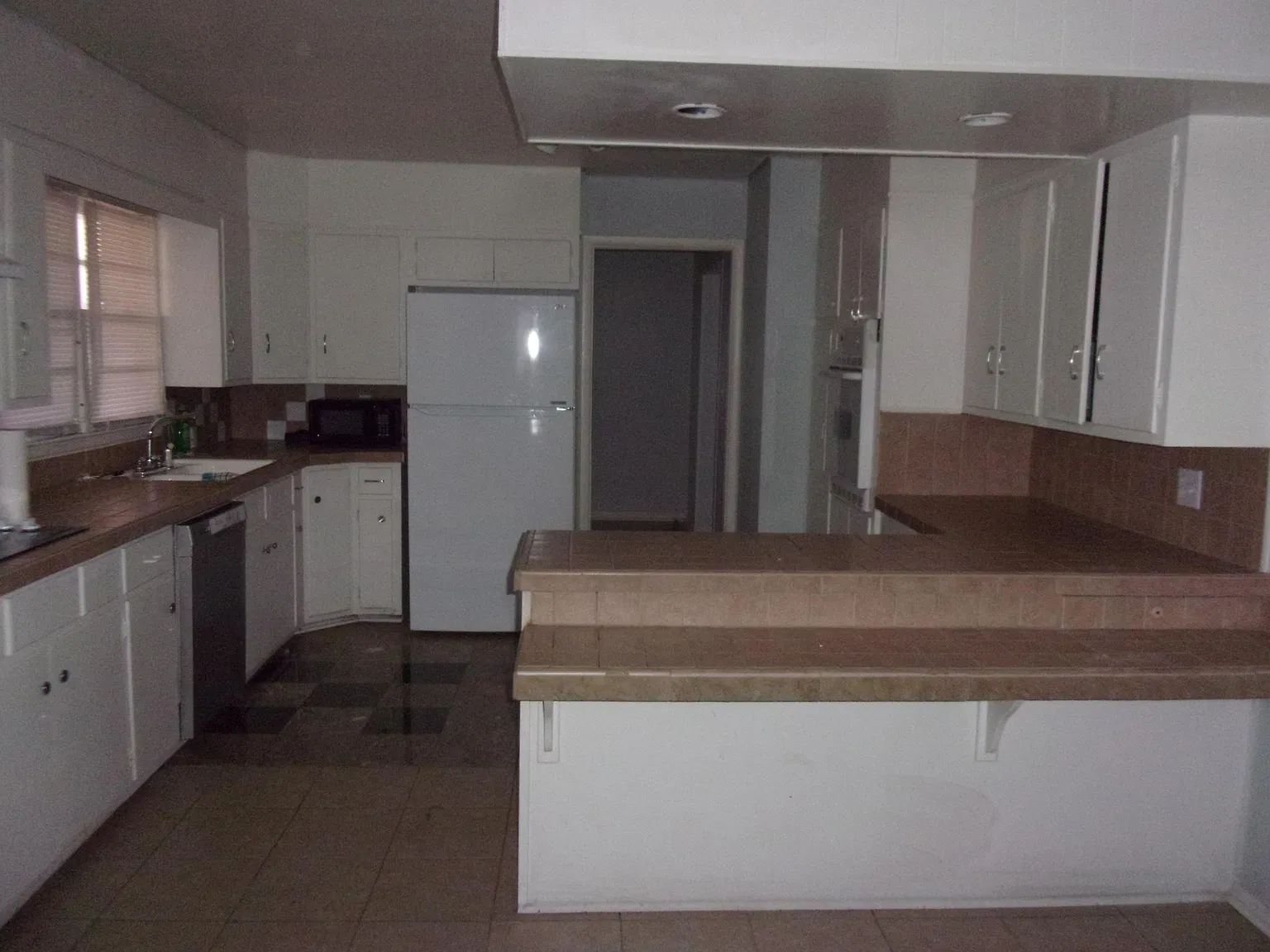 2 bed, 1248 sqft, $800 — Photo 3