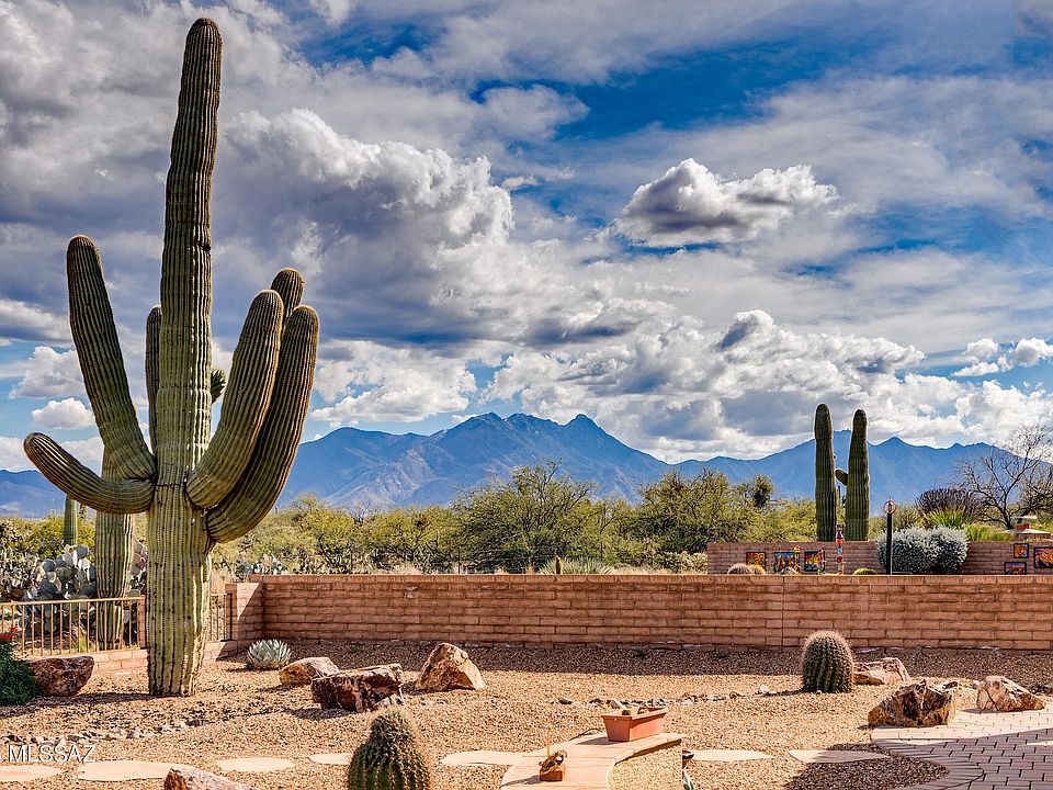 1st image of 600 N Alexis Loop