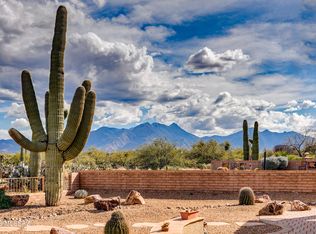 600 N Alexis Loop, Green Valley, AZ 85614