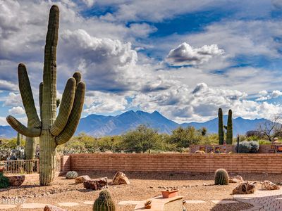 600 N Alexis Loop, Green Valley, AZ, 85614