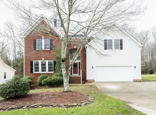 104 Elk River Ct, Mebane, NC 27302