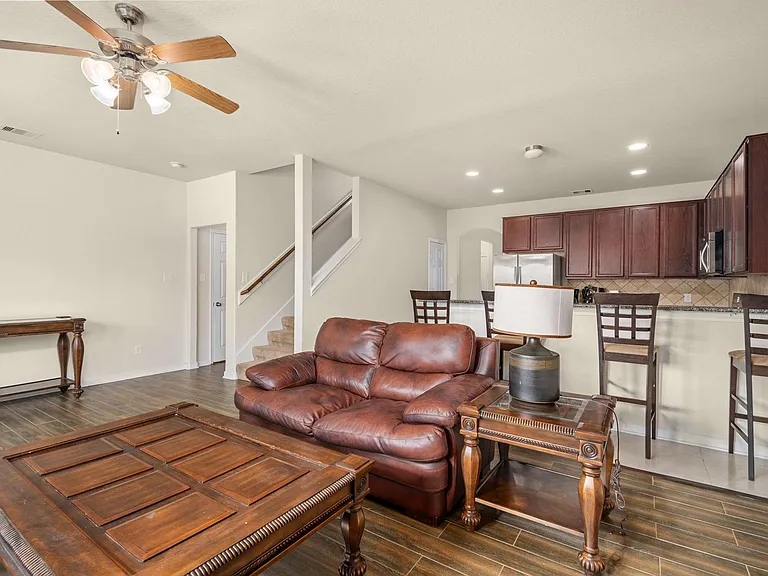 2702 Elm Crossing Trl — Photo 6