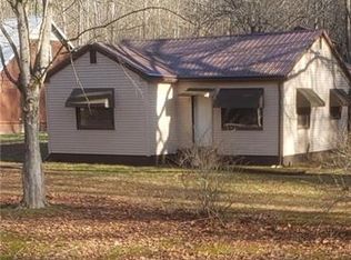 2028 Parkersburg Rd, Ripley, WV 25271