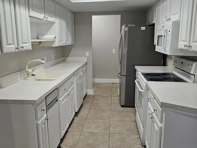 4205 Old Road 37 — Photo 9