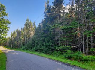 44 Yoho Head Rd, Machiasport, ME 04655
