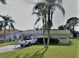 2454 SE Washington St, Stuart, FL 34997