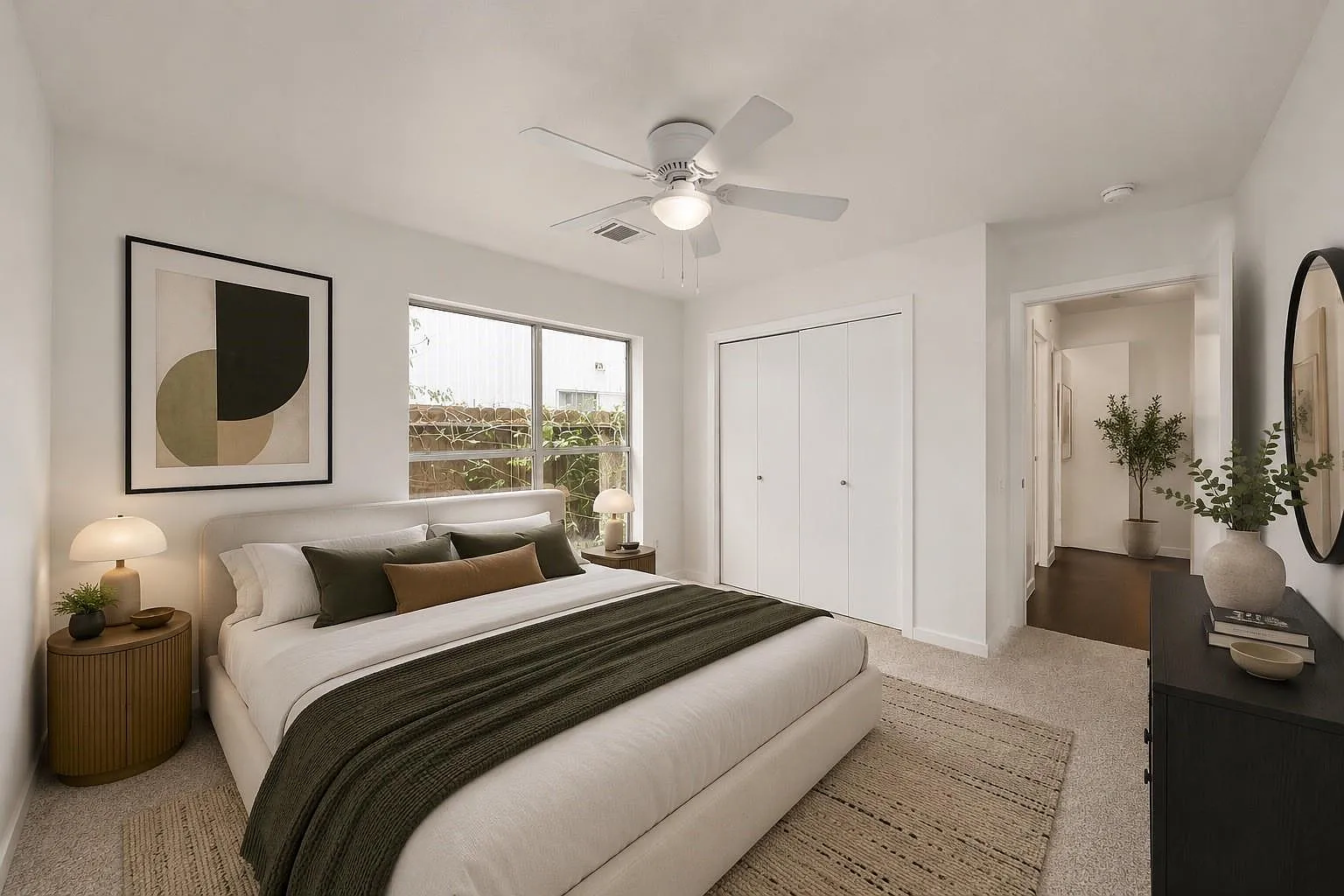 2 bed, 2.0 bath, 1824 sqft, $2,400 — Photo 3