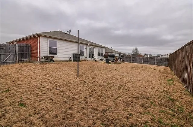 4505 Claret Ct — Photo 9