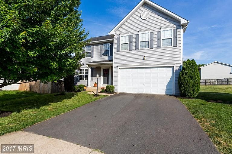 1st image of 1707 Gold Finch Dr