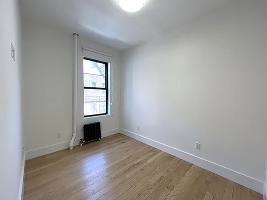 Rented by Akam Sales and Brokerage | media 14