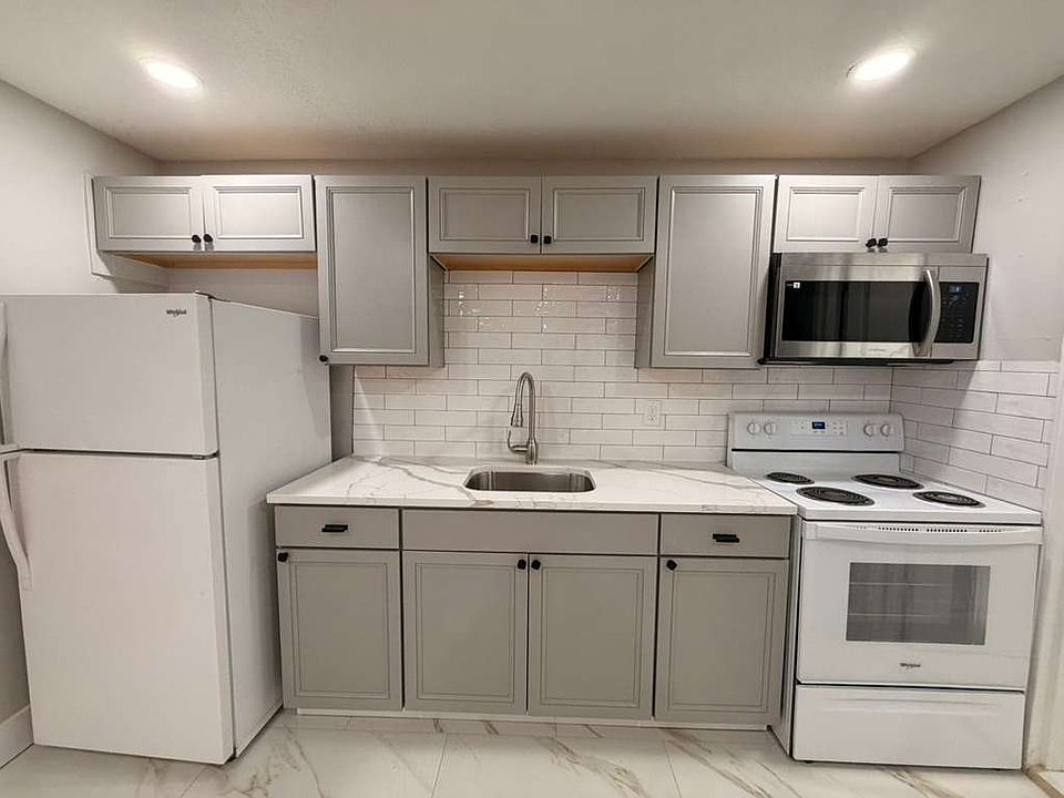1st image of 110 Maltby St #9B