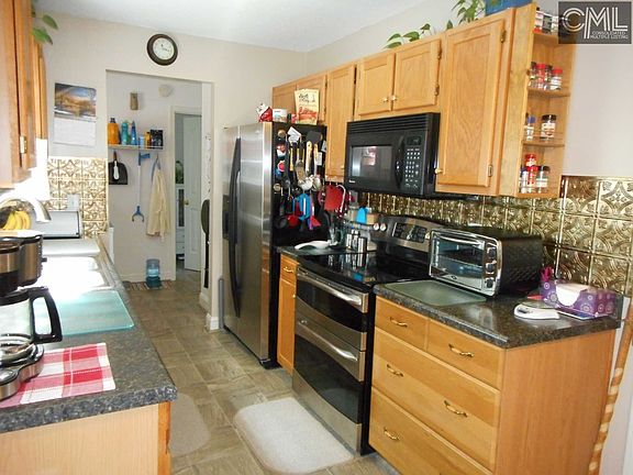 5th image of 106 Oak Creek Cir