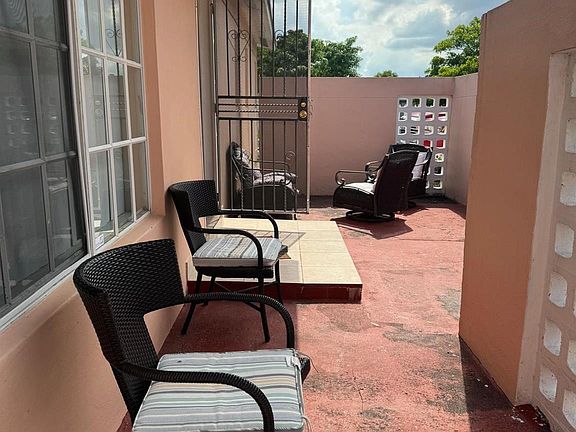 4th image of 2864 NW 193rd Terrace
