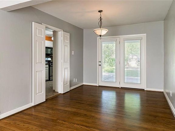 4th image of 9611 Lakemont Dr #9611