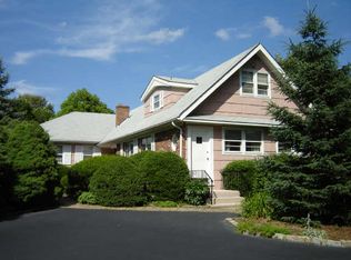333 Walnut St, Livingston, NJ 07039