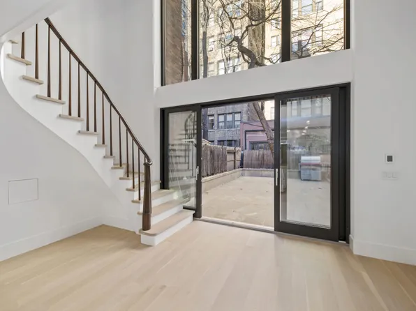 53 West 71st Street TH image 2 of 17