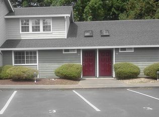 9337 Skokomish Way NE APT 2, Olympia, WA 98516
