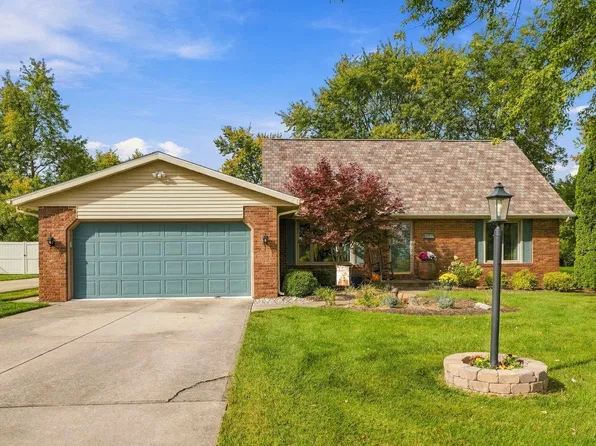 5611 Kroemer Rd, Fort Wayne, IN 46818