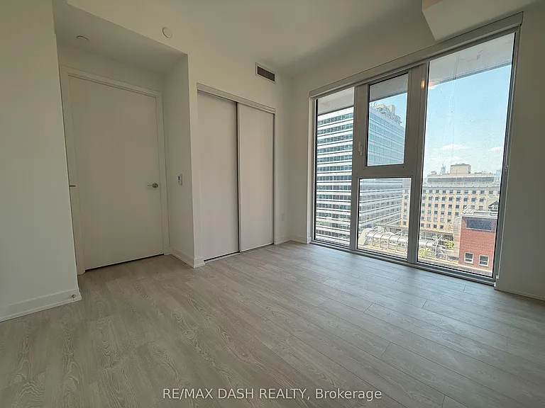 628 Church St #903 — Photo 13