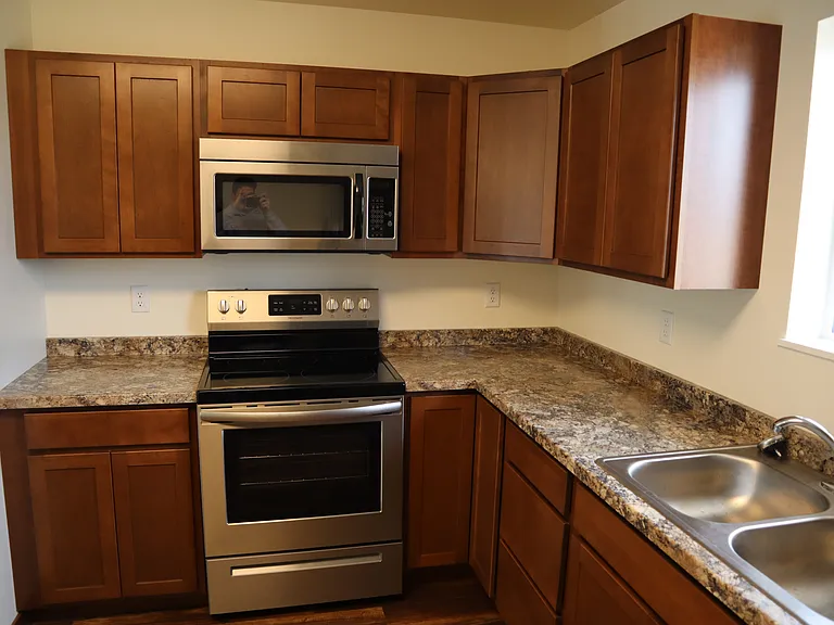 Dreamsville Apartments — Photo 7