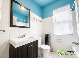 6718 N Rockwell St Unit 2, Chicago, IL 60645