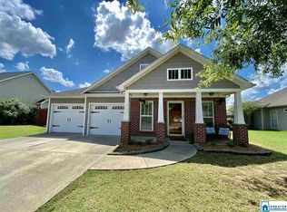 234 Rossburg Dr, Calera, AL 35040