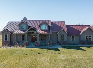 10272 Wacousta Rd, Dewitt, MI 48820