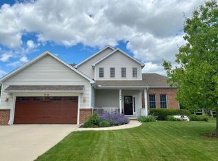 7924 Royal Hampton Ln, Waterville, OH 43566