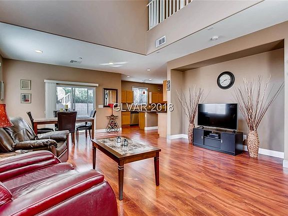 5th image of 6055 Moonlight Beach St