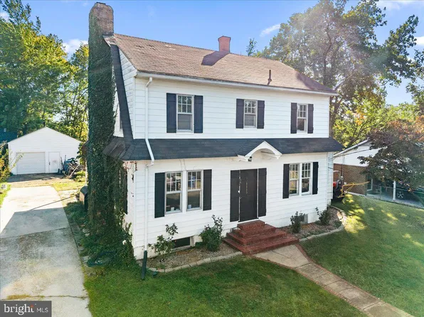 1115 Summit Ave, Front Royal, VA 22630