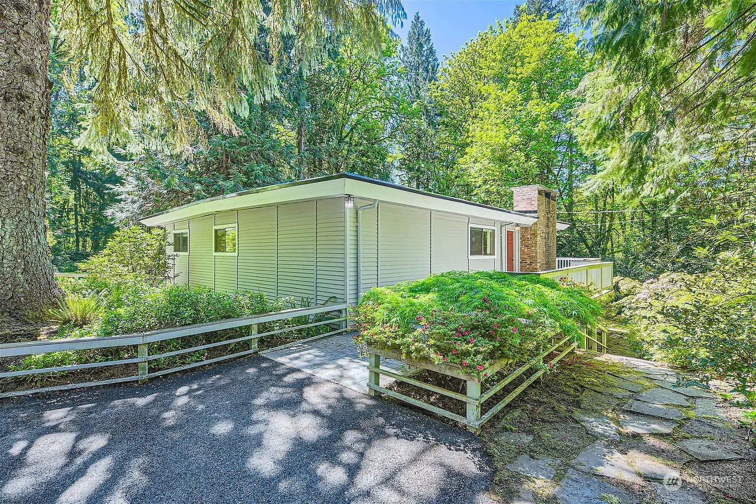 13520 Issaquah Hobart Road SE photo 1