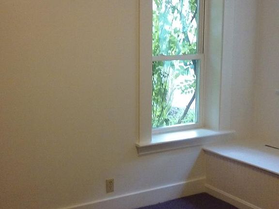 5th image of 36 Seaview Ave APT A