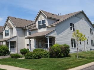 1016 Heldt St, Chaska, MN 55318