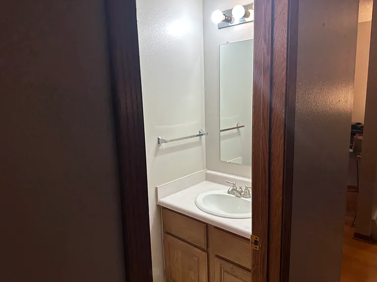 1156 Mormon Trek Blvd — Photo 2