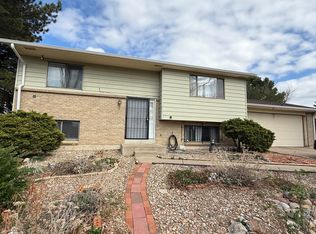 672 S Paris St, Aurora, CO 80012