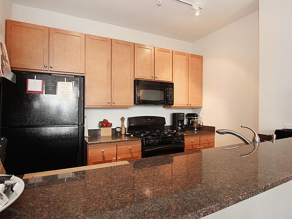 2nd image of 233 E 13th St APT 1808
