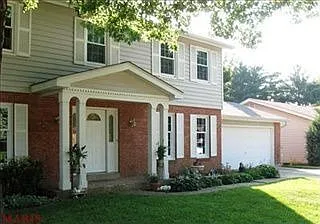 3309 Town And Country Ln photo 1