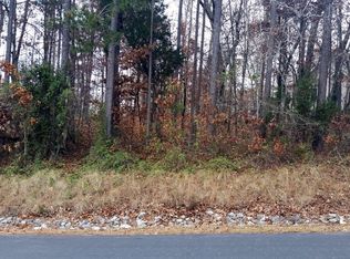 310 Seminole Shrs, Loudon, TN 37774