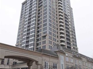 1 Rean Dr #1313, Toronto, ON M2K 3C1