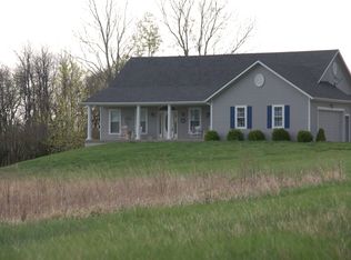 2319 S Borgman Rd, Oak Grove, MO 64075