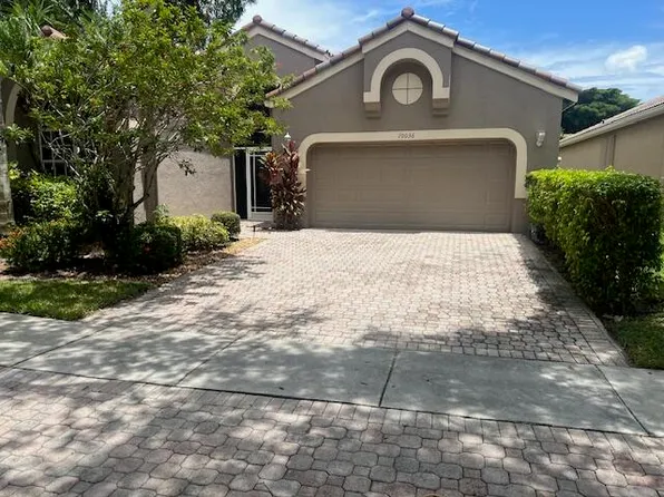 10036 Diamond Lake Road, Boynton Beach, FL 33437