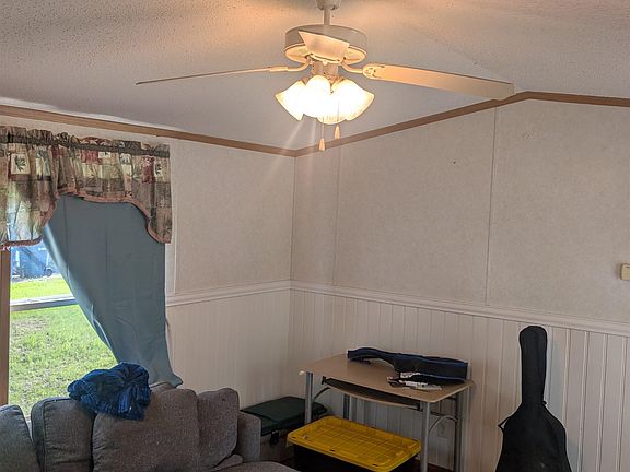 4th image of 69 Manchester Street #13